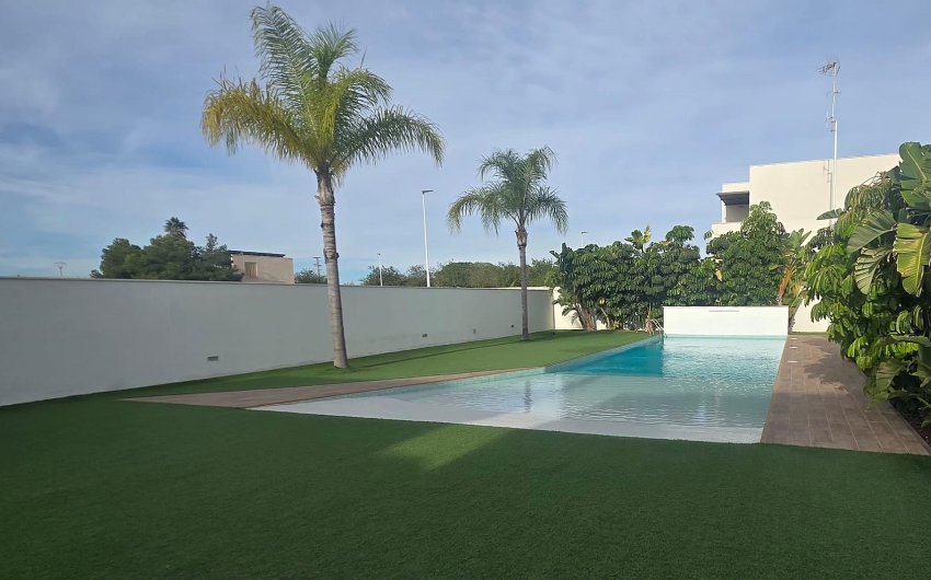 Herverkoop - Penthouse -
Pilar de la Horadada - Costa Blanca