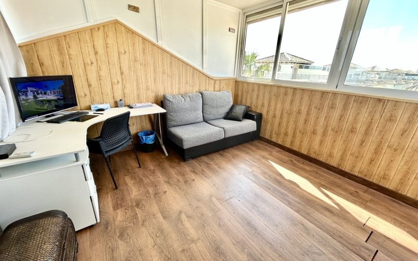 Herverkoop - Penthouse -
Playa Flamenca - Costa Blanca