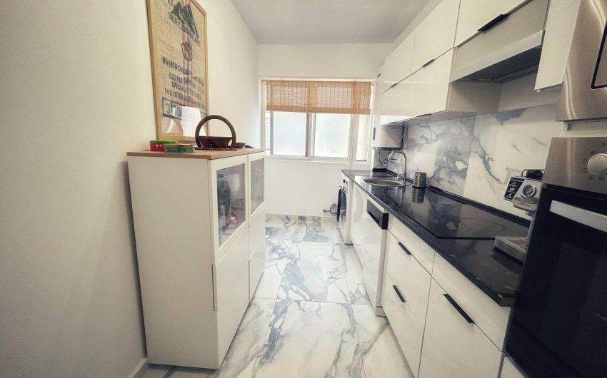 Herverkoop - Penthouse -
Torrevieja - Centro