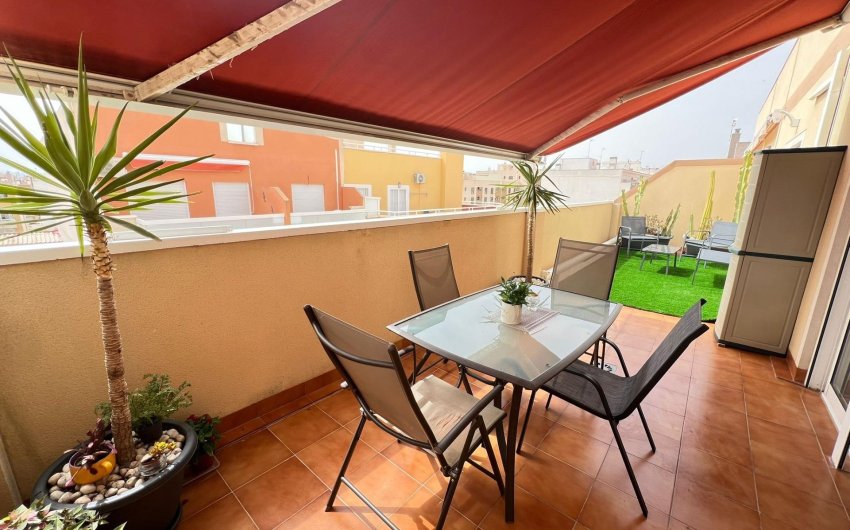 Herverkoop - Penthouse -
Torrevieja - Centro