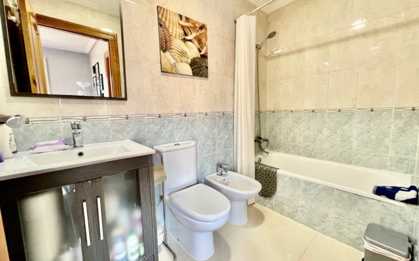 Herverkoop - Penthouse -
Torrevieja - Centro