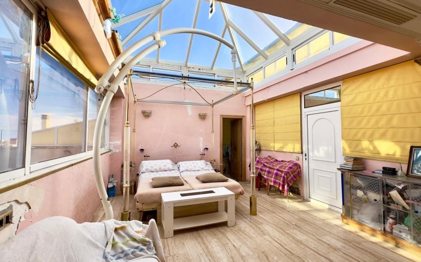 Herverkoop - Penthouse -
Torrevieja - Centro