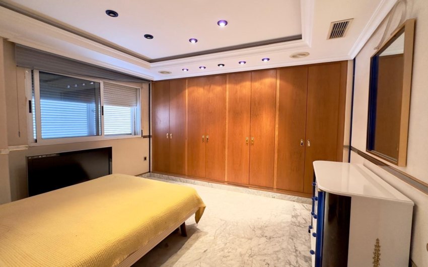 Herverkoop - Penthouse -
Torrevieja - Centro