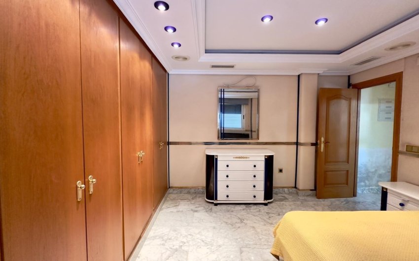 Herverkoop - Penthouse -
Torrevieja - Centro