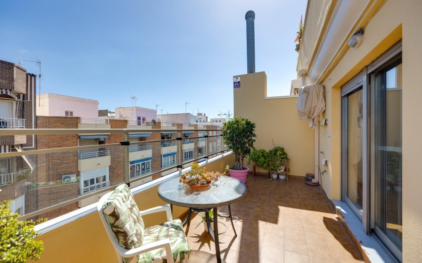 Herverkoop - Penthouse -
Torrevieja - Centro