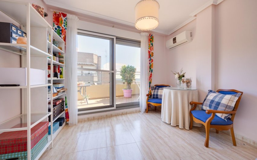 Herverkoop - Penthouse -
Torrevieja - Centro