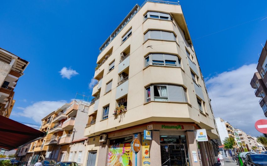 Herverkoop - Penthouse -
Torrevieja - Centro