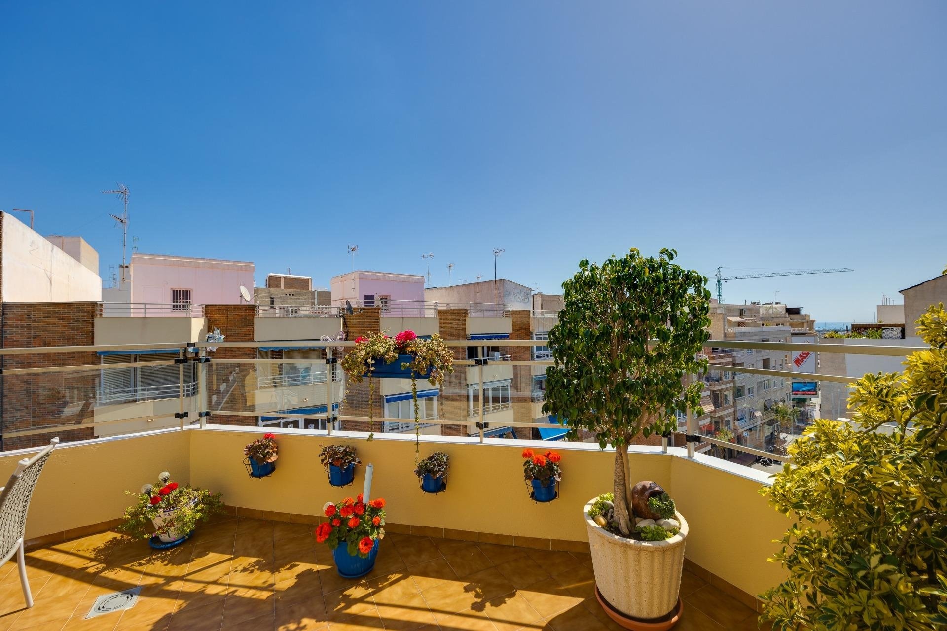 Herverkoop - Penthouse -
Torrevieja - Centro