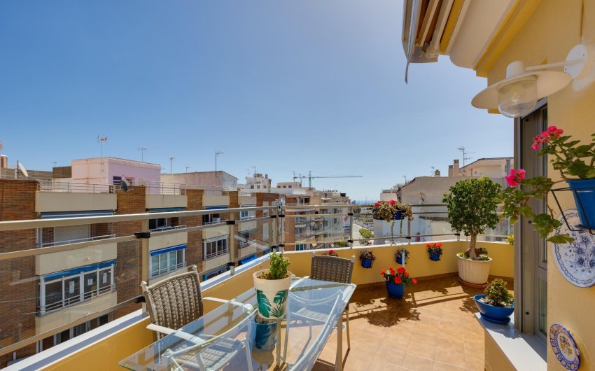 Herverkoop - Penthouse -
Torrevieja - Centro