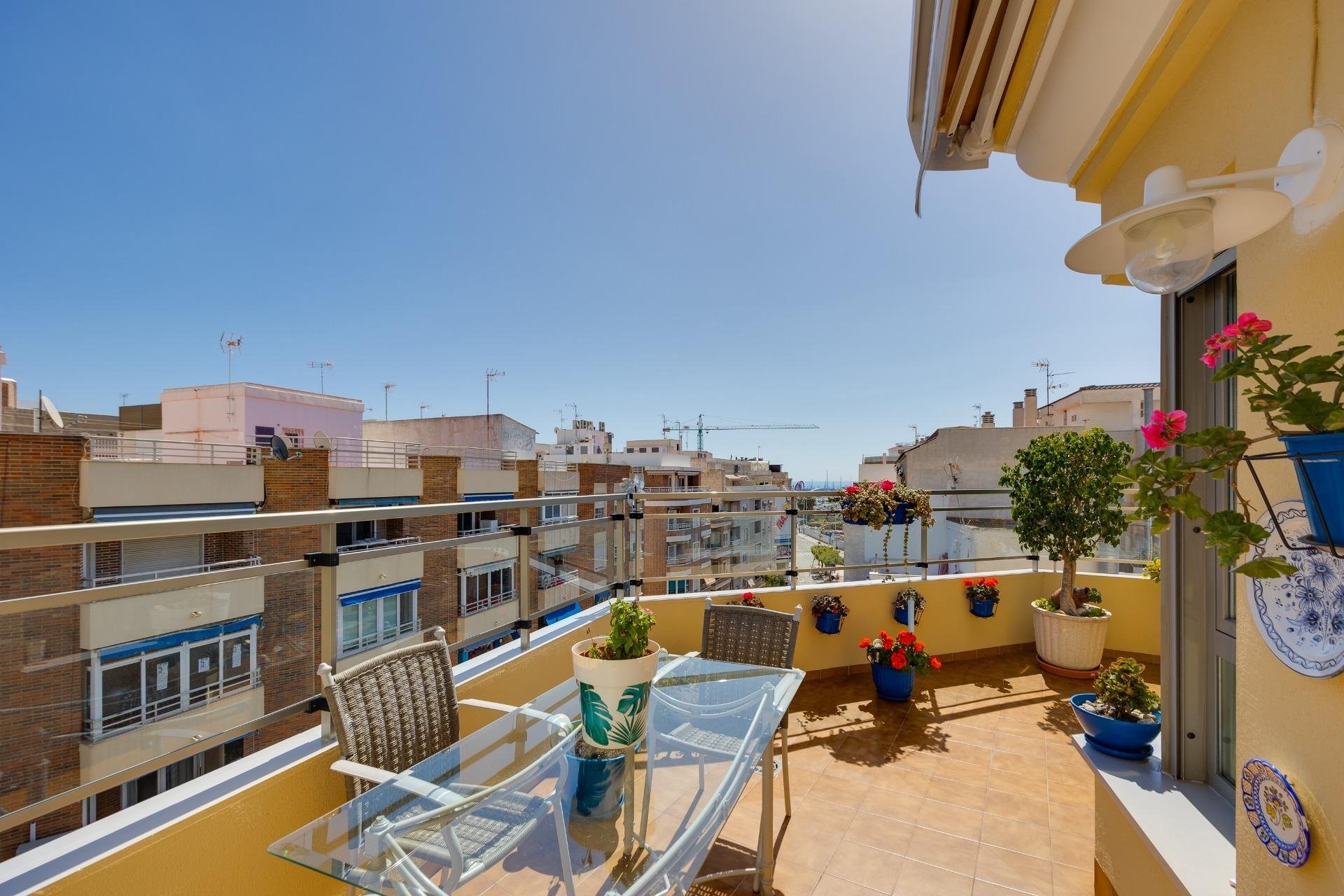 Herverkoop - Penthouse -
Torrevieja - Centro