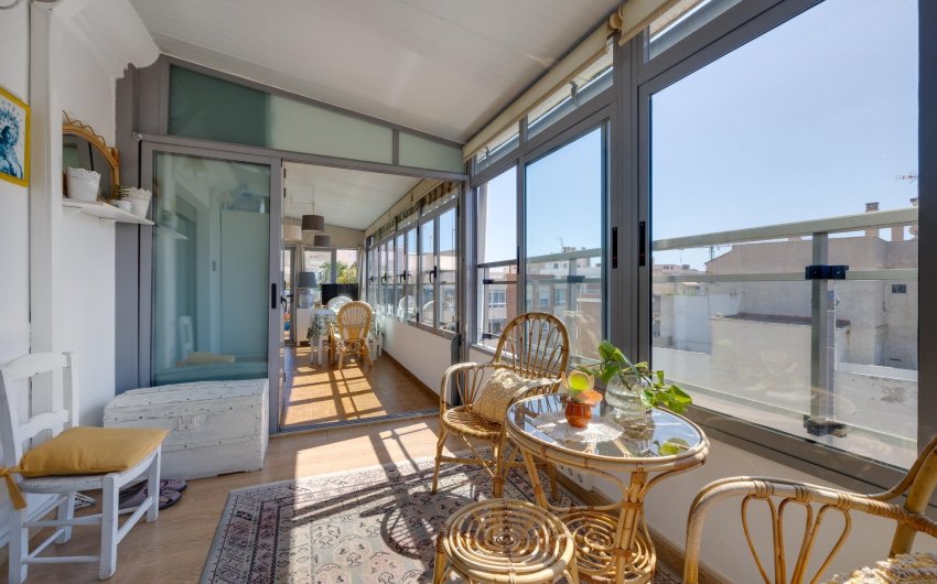 Herverkoop - Penthouse -
Torrevieja - Centro