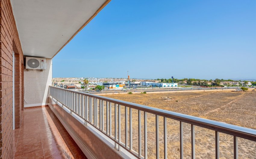 Herverkoop - Penthouse -
Torrevieja - Costa Blanca