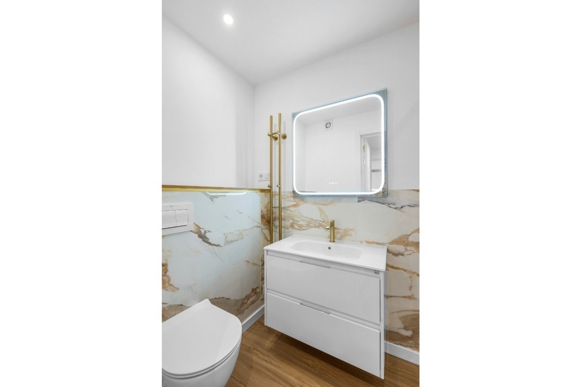 Herverkoop - Penthouse -
Torrevieja - Costa Blanca