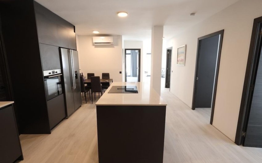 Herverkoop - Penthouse -
Torrevieja - Costa Blanca