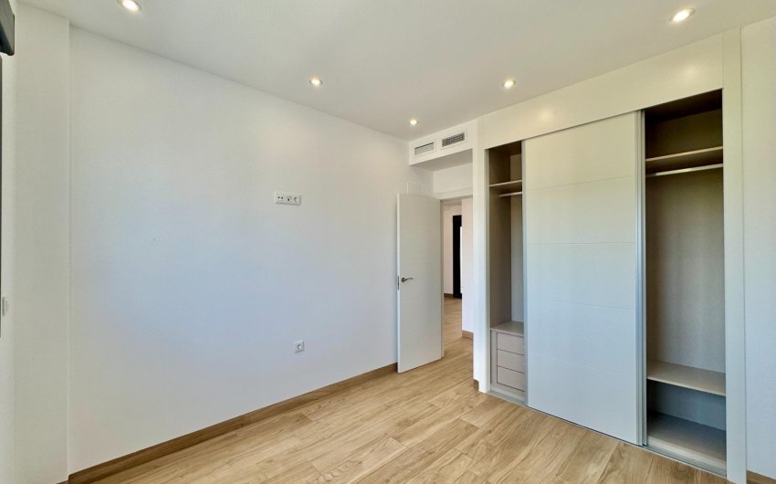 Herverkoop - Penthouse -
Torrevieja - Costa Blanca