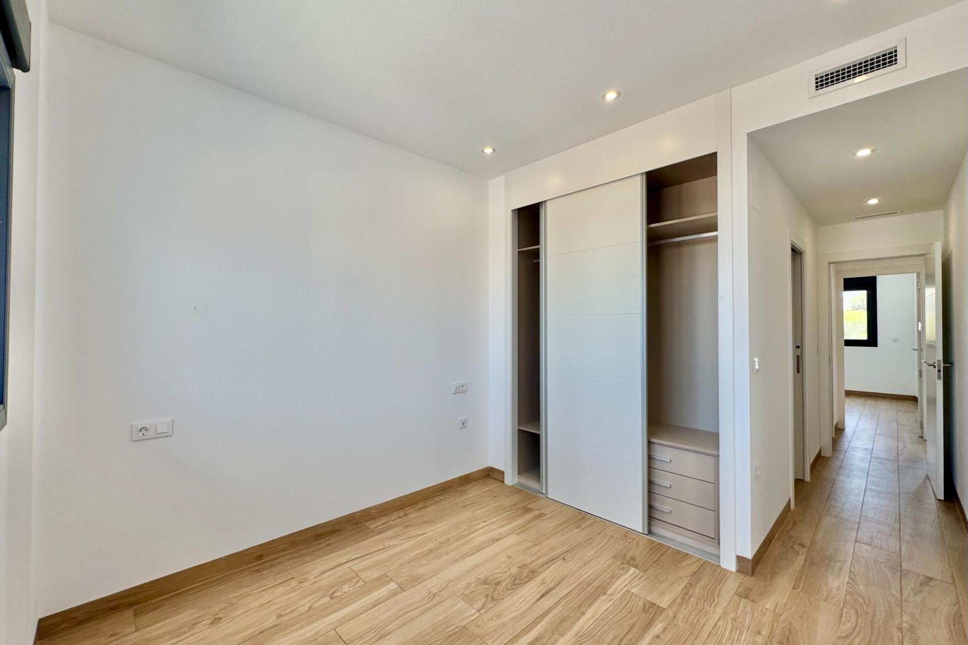 Herverkoop - Penthouse -
Torrevieja - Costa Blanca