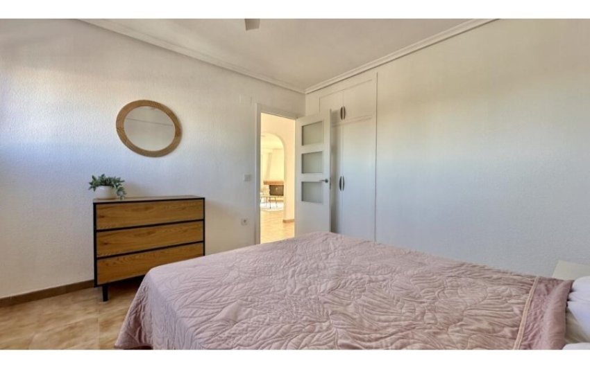 Herverkoop - Penthouse -
Torrevieja - Costa Blanca