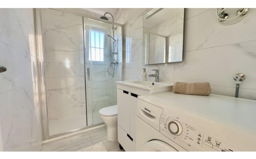 Herverkoop - Penthouse -
Torrevieja - Costa Blanca