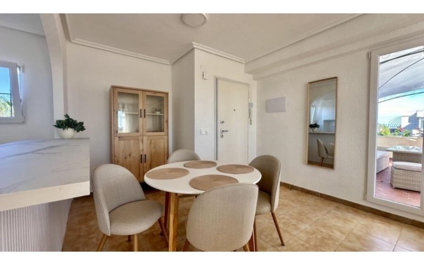 Herverkoop - Penthouse -
Torrevieja - Costa Blanca