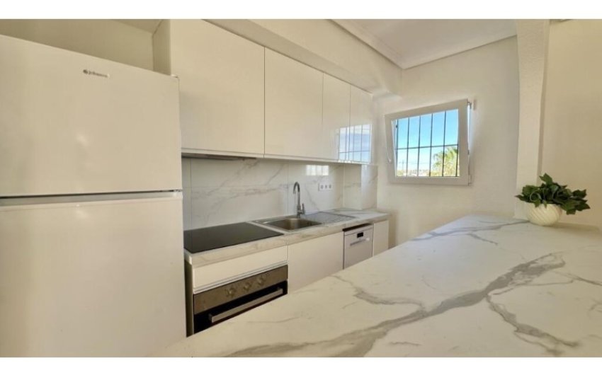 Herverkoop - Penthouse -
Torrevieja - Costa Blanca