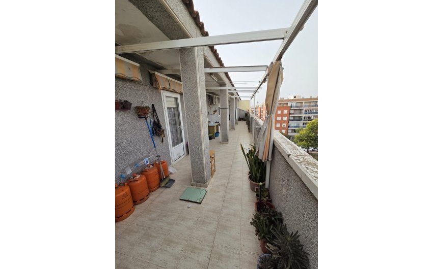 Herverkoop - Penthouse -
Torrevieja - Costa Blanca