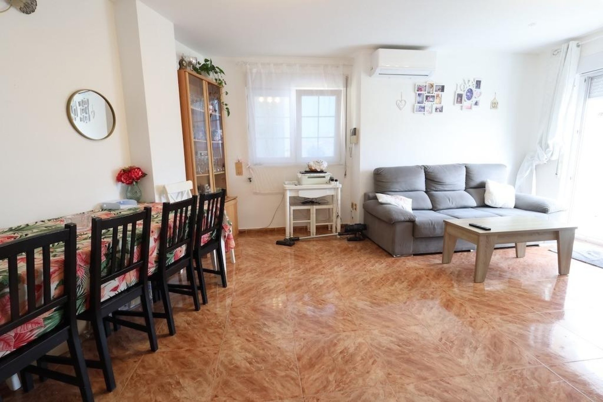 Herverkoop - Penthouse -
Torrevieja - Costa Blanca