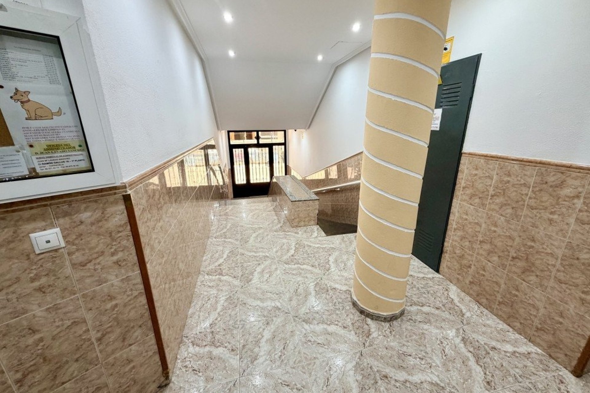 Herverkoop - Penthouse -
Torrevieja - Costa Blanca