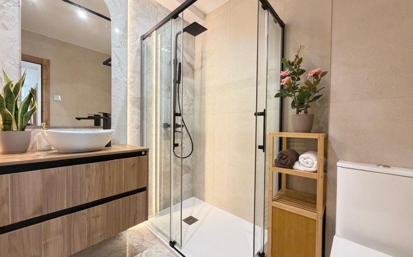 Herverkoop - Penthouse -
Torrevieja - Estacion De Autobuses