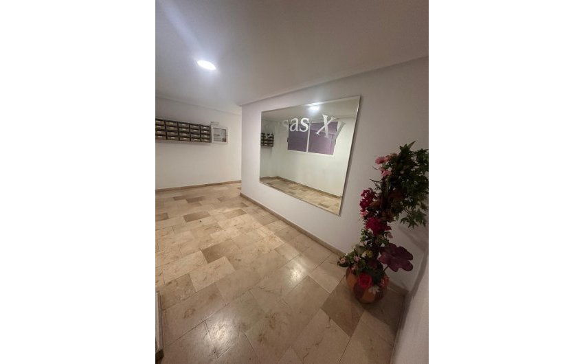 Herverkoop - Penthouse -
Torrevieja - Playa del Cura