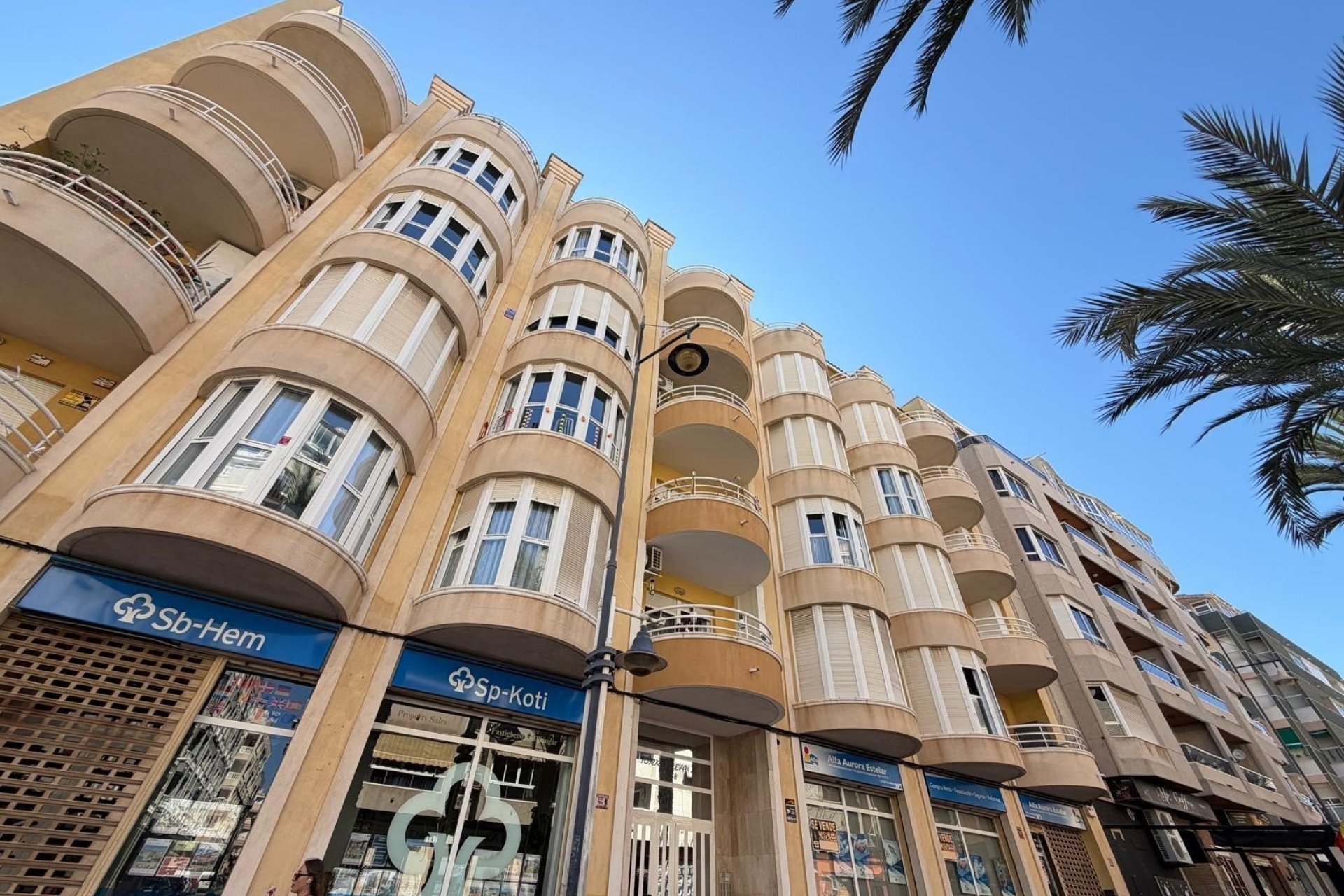 Herverkoop - Penthouse -
Torrevieja - Playa del Cura