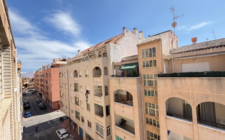 Herverkoop - Penthouse -
Torrevieja - Playa del Cura