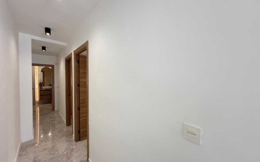 Herverkoop - Penthouse -
Torrevieja - Playa del Cura