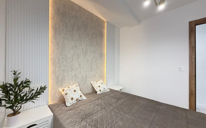 Herverkoop - Penthouse -
Torrevieja - Playa del Cura