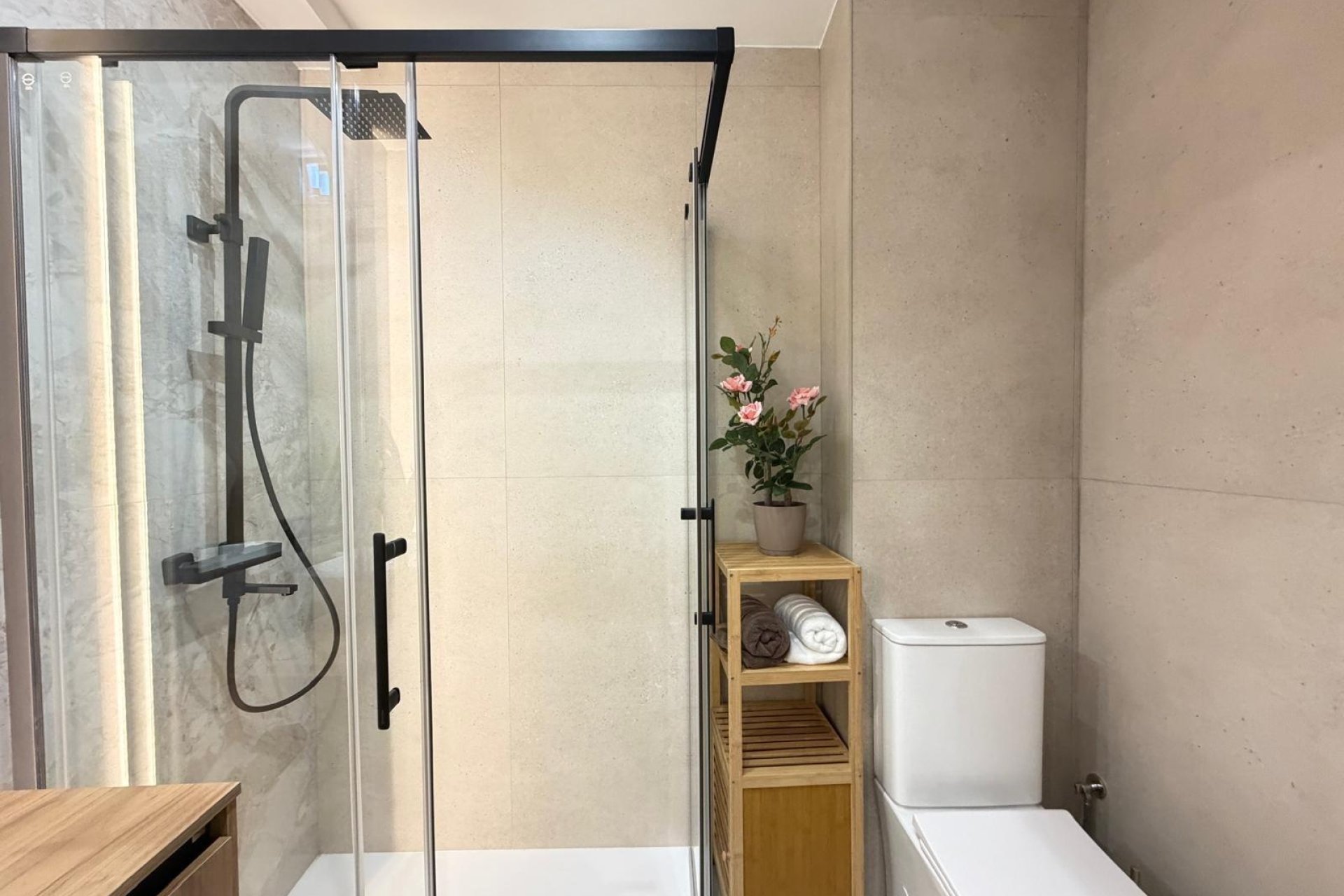 Herverkoop - Penthouse -
Torrevieja - Playa del Cura