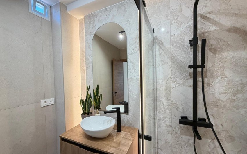 Herverkoop - Penthouse -
Torrevieja - Playa del Cura