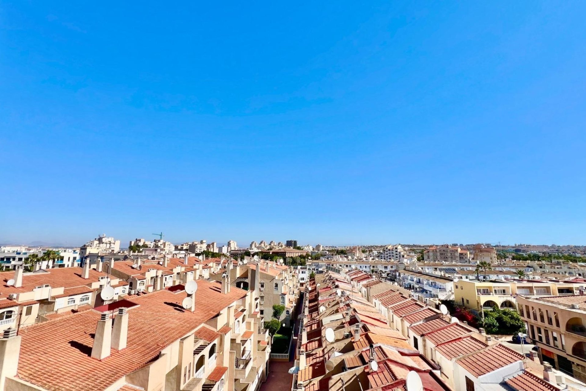 Herverkoop - Penthouse -
Torrevieja - Playa del Cura