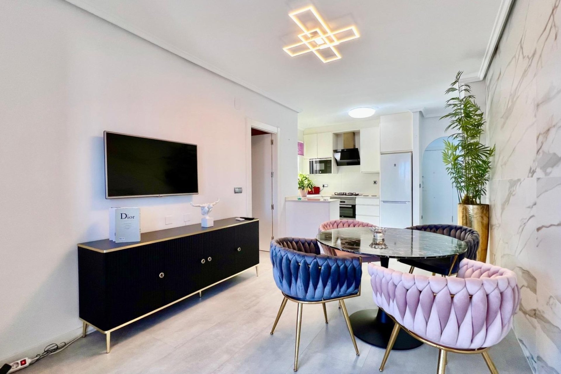 Herverkoop - Penthouse -
Torrevieja - Playa del Cura