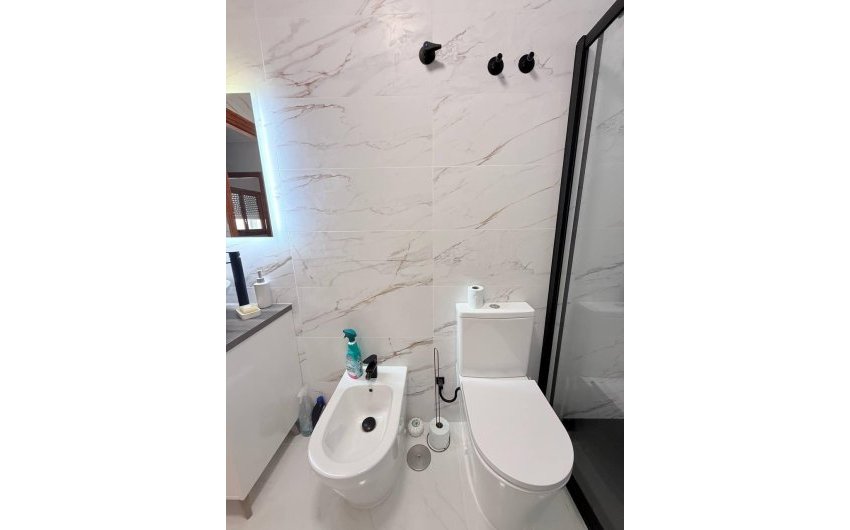 Herverkoop - Penthouse -
Torrevieja - Playa del Cura