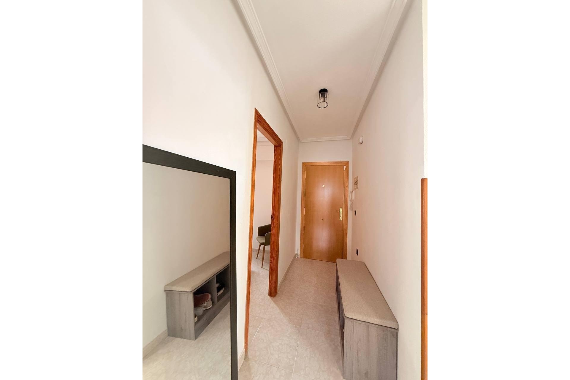Herverkoop - Penthouse -
Torrevieja - Playa del Cura