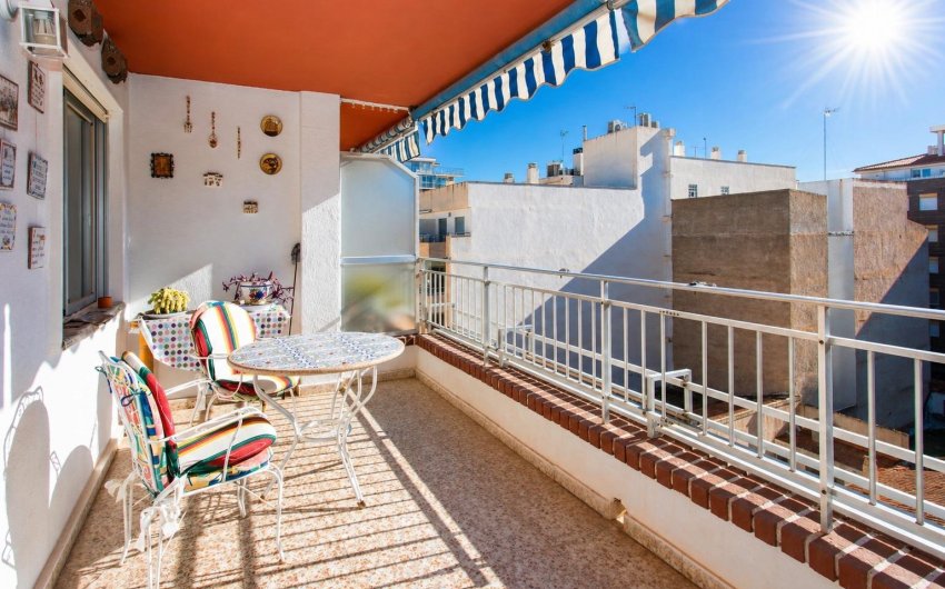Herverkoop - Penthouse -
Torrevieja - Playa del Cura