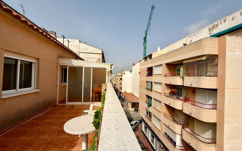 Herverkoop - Penthouse -
Torrevieja - Playa del Cura