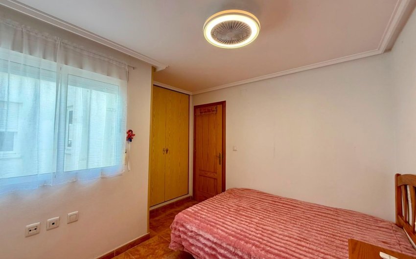 Herverkoop - Penthouse -
Torrevieja - Playa del Cura