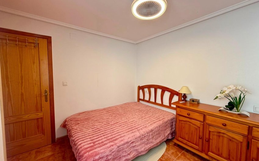 Herverkoop - Penthouse -
Torrevieja - Playa del Cura