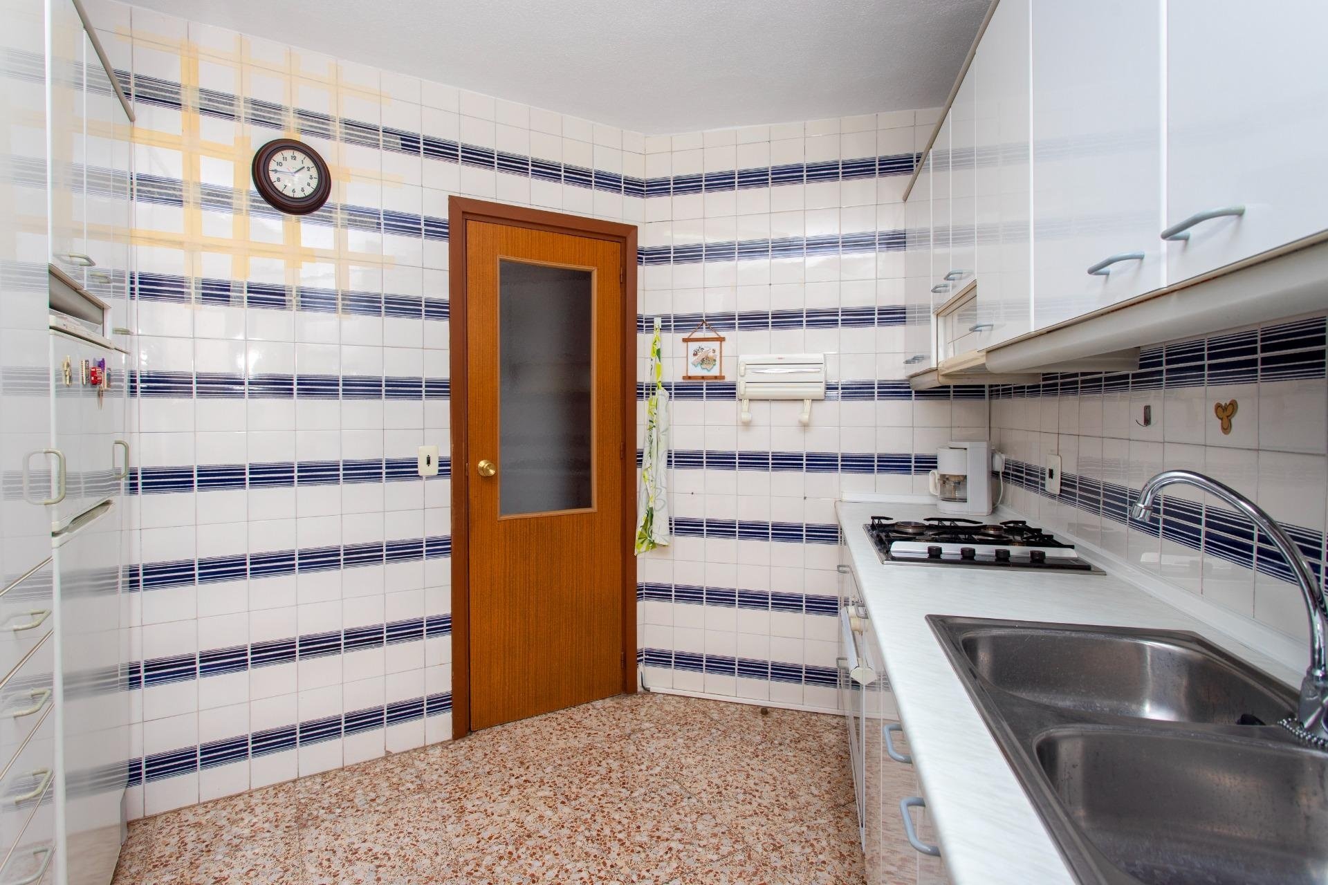 Herverkoop - Penthouse -
Torrevieja - Playa del Cura