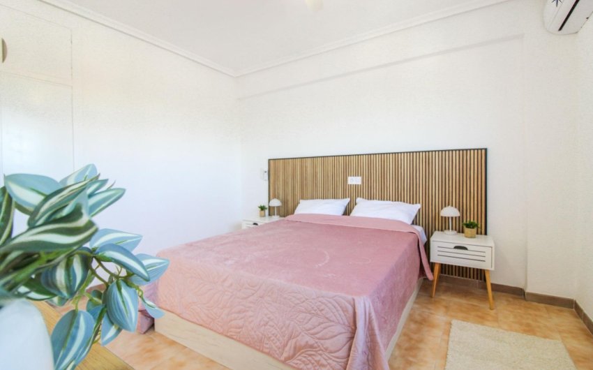 Herverkoop - Penthouse -
Torrevieja - Punta Prima
