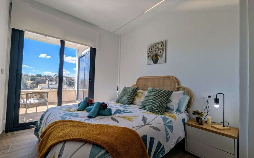 Herverkoop - Penthouse -
Villamartin - Costa Blanca