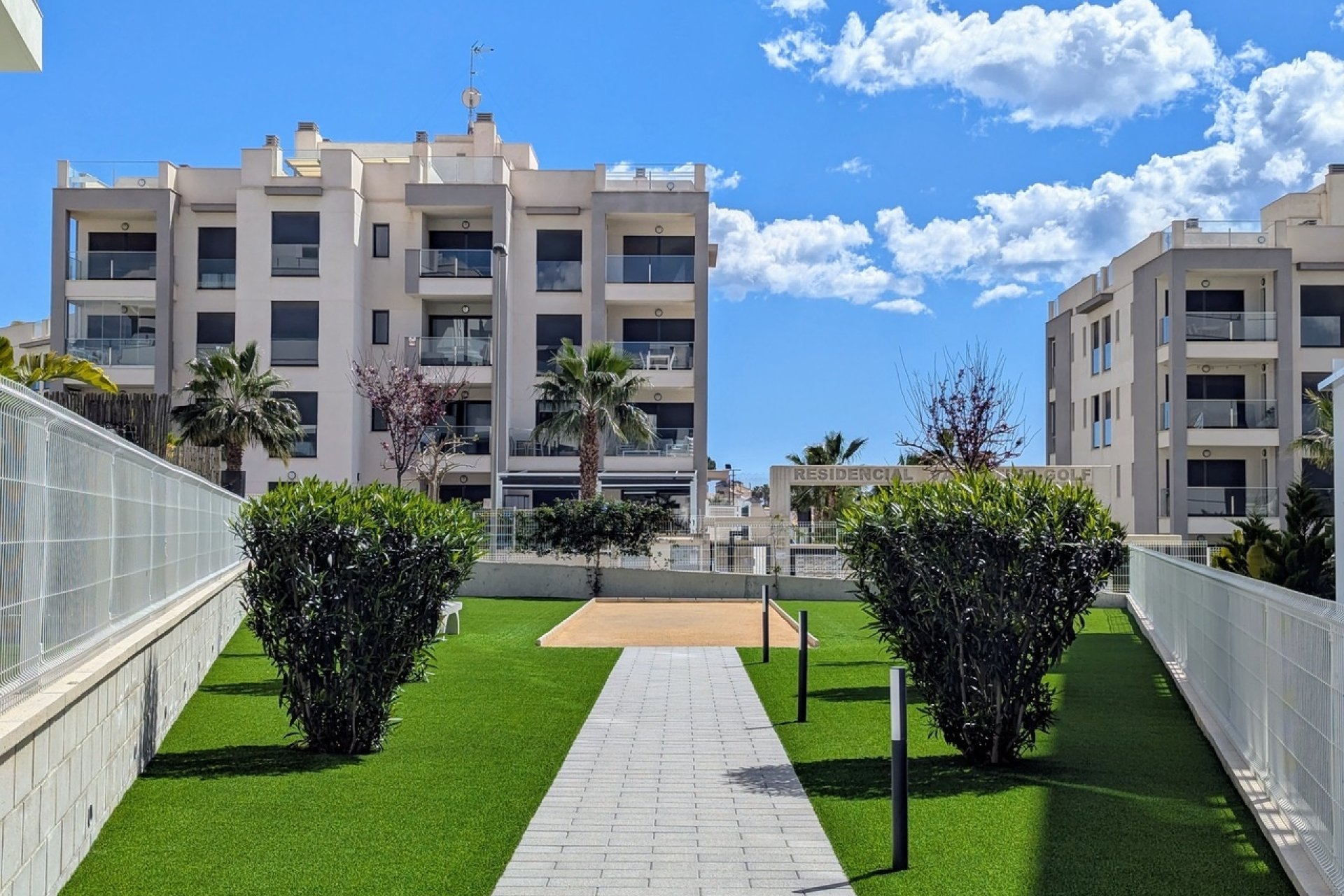 Herverkoop - Penthouse -
Villamartin - Costa Blanca