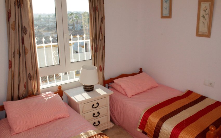 Herverkoop - Penthouse -
Villamartín - PAU 8