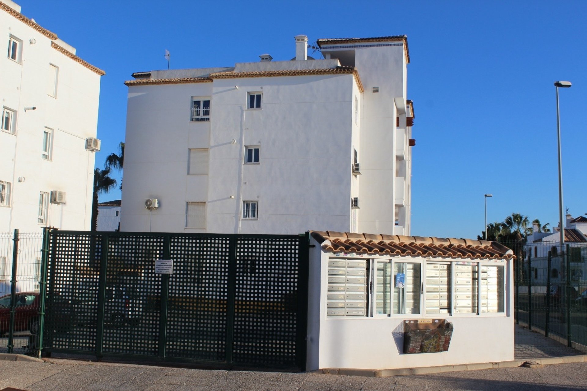 Herverkoop - Penthouse -
Villamartín - PAU 8