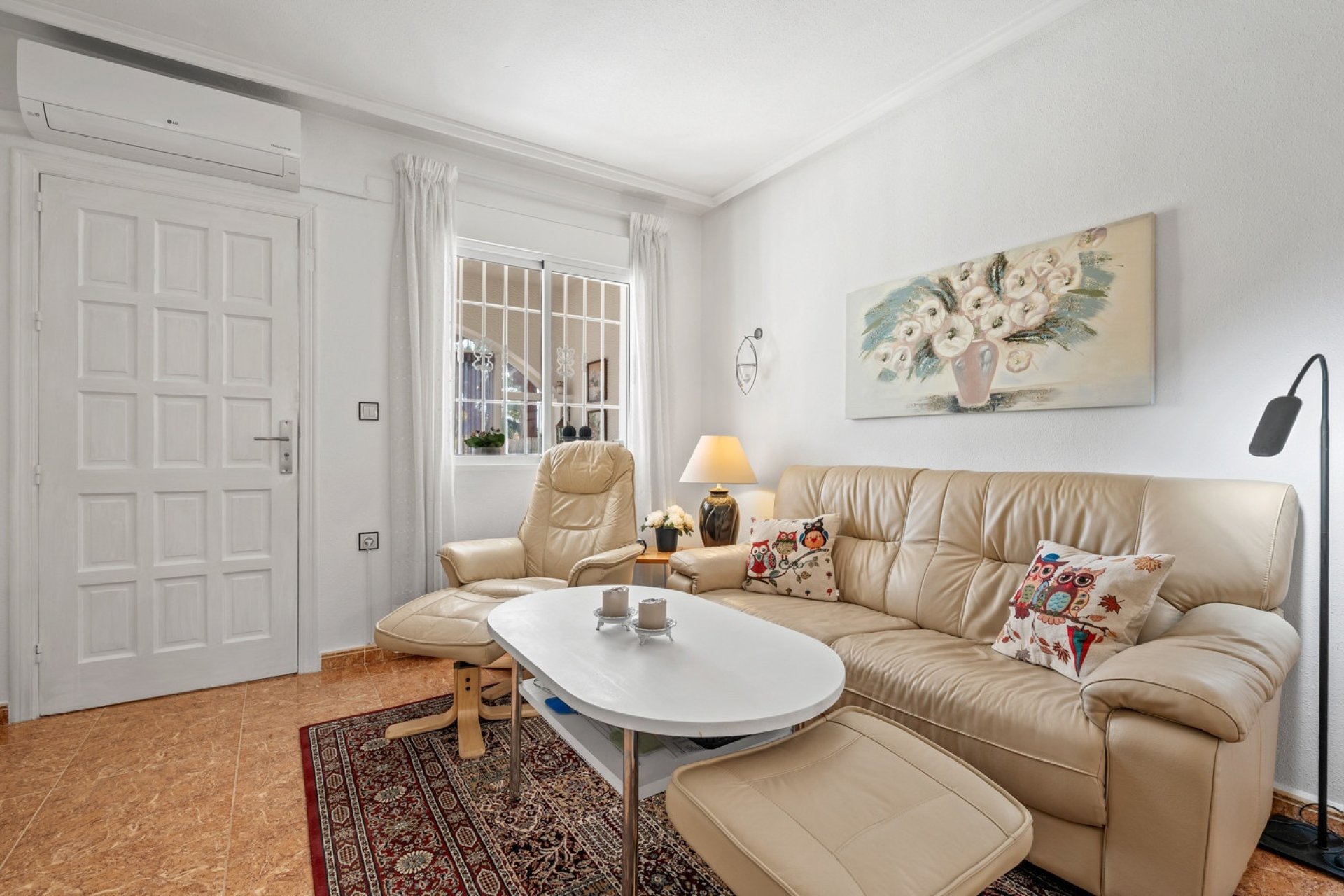 Herverkoop - Quad House -
La Marina - Costa Blanca